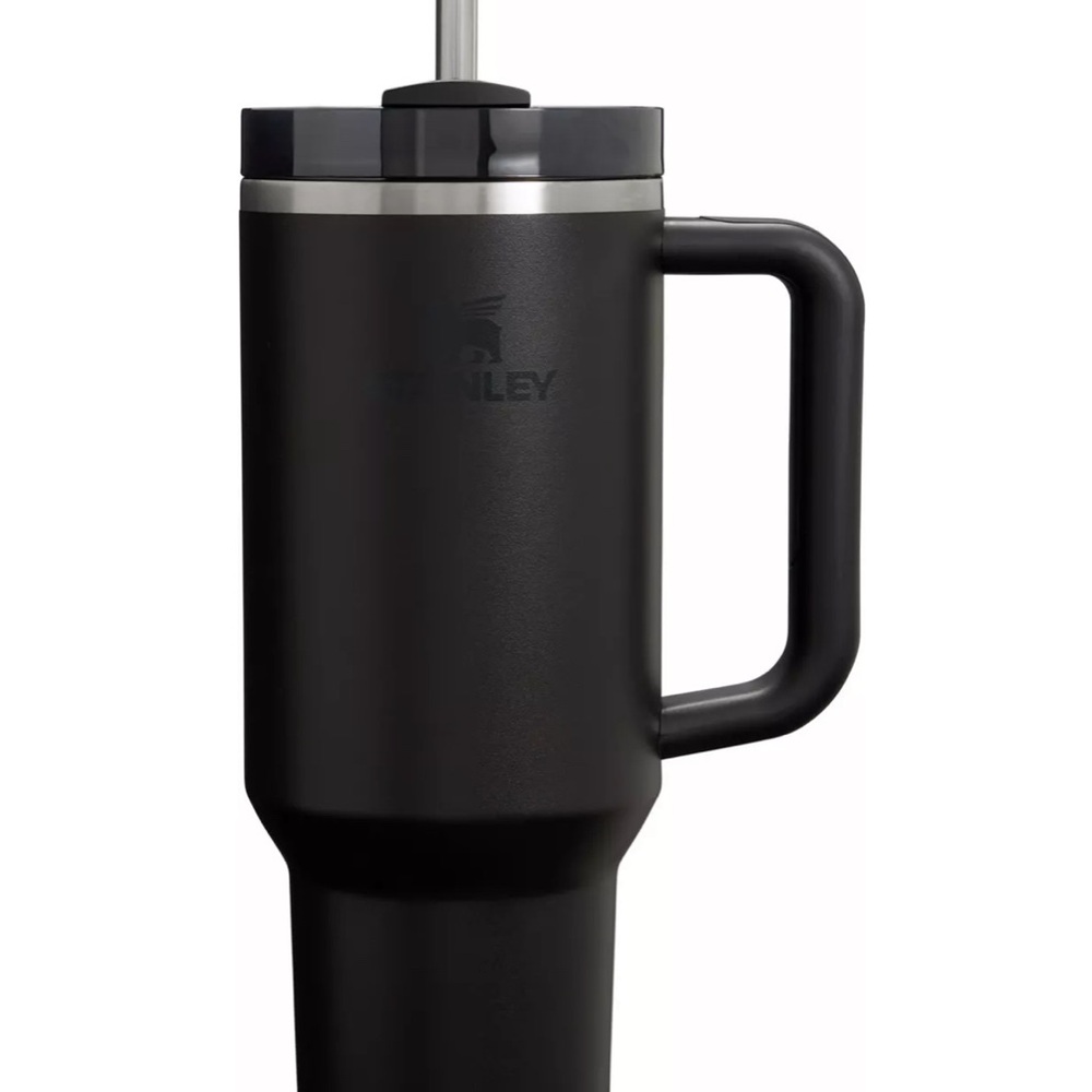 Black 40oz Stanley